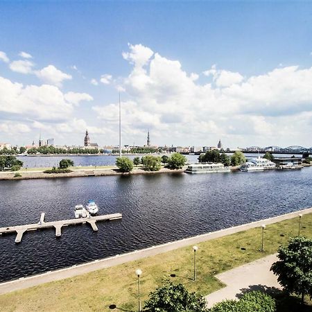 Winwinstay Superior Apartment By River Daugava 里加 外观 照片