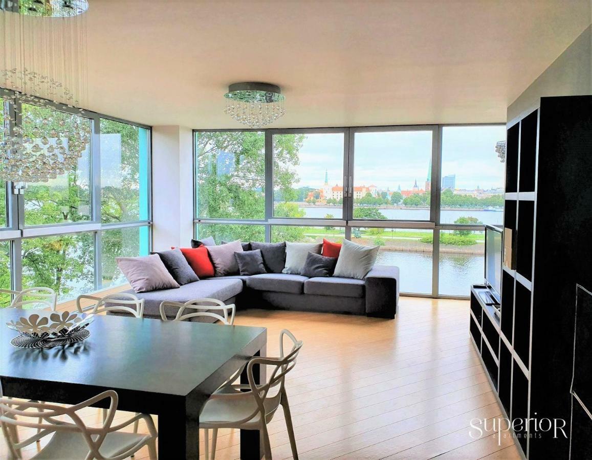 Winwinstay Superior Apartment By River Daugava 里加 外观 照片