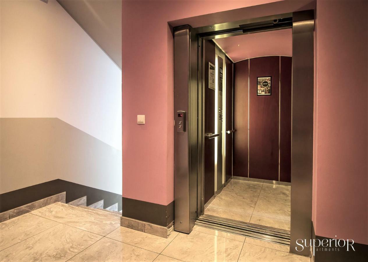Winwinstay Superior Apartment By River Daugava 里加 外观 照片